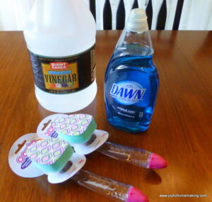 Simple Shower & Tub Cleaner
