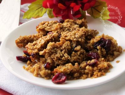 Baked Oatmeal with Cranberries and Cinnamon Cream