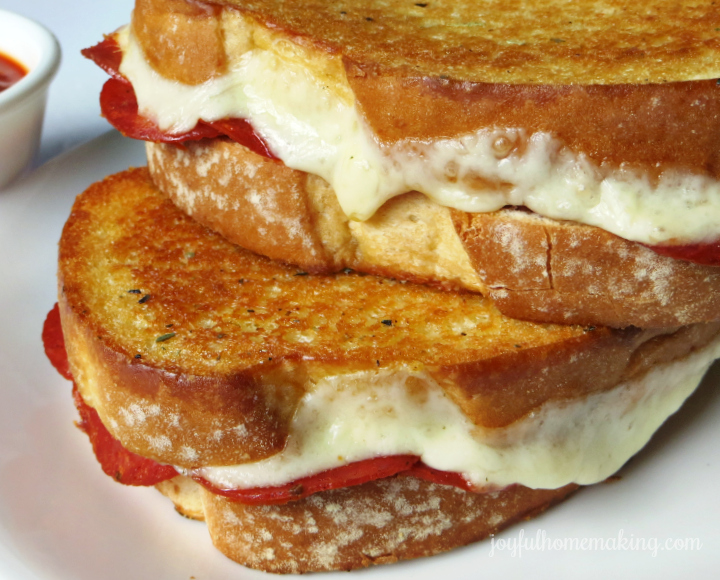 , Oven Baked Pizza Grilled Cheese Sandwiches, 