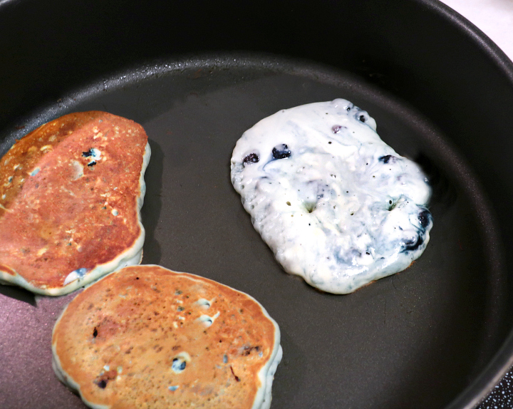 , Easy Fluffy Blueberry Pancakes, Joyful Homemaking