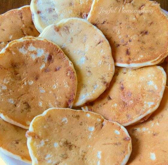 cinnamon pancakes, Copycat Cinnamon Pancakes, Joyful Homemaking