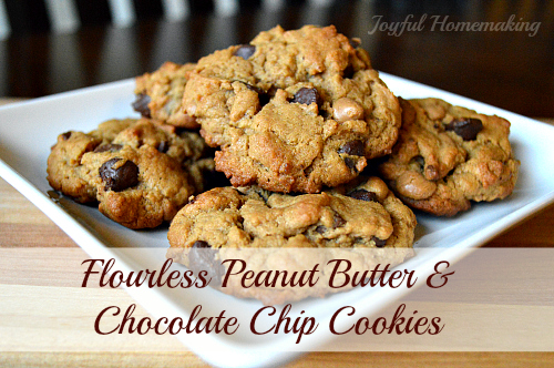flourless Peanut butter and chocolate chip cookies, Flourless Peanut Butter and Chocolate Chip Cookies, Joyful Homemaking