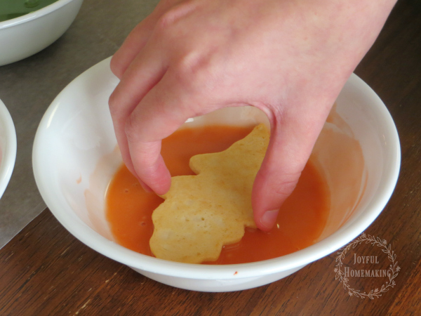 leaf cookies with fall colors, Leaf Cookies with Autumn Colors, Joyful Homemaking