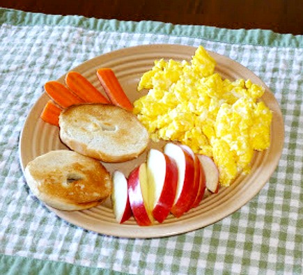 , 12 Meatless &#8220;Breakfast for Dinner&#8221; Ideas, Joyful Homemaking