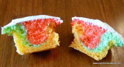 Tie Dye Cupcakes