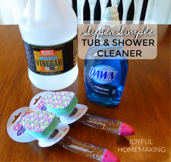 Simple Shower and Tub Cleaner